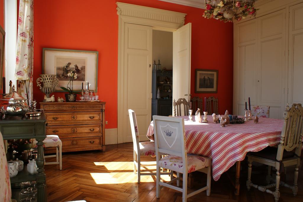 Chateau De Grenier Bed and Breakfast Saint-Léger Εξωτερικό φωτογραφία