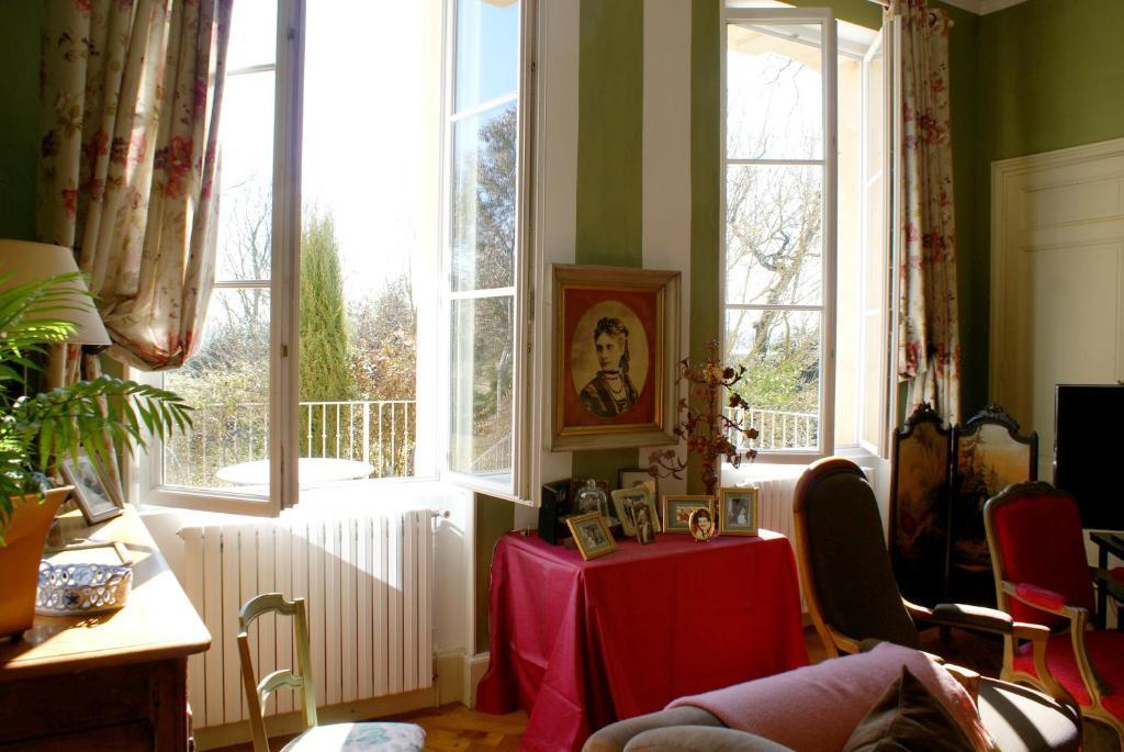 Chateau De Grenier Bed and Breakfast Saint-Léger Εξωτερικό φωτογραφία