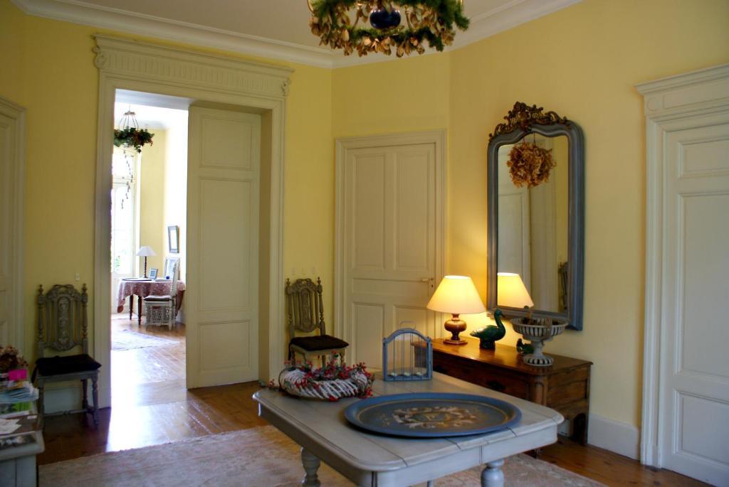 Chateau De Grenier Bed and Breakfast Saint-Léger Εξωτερικό φωτογραφία